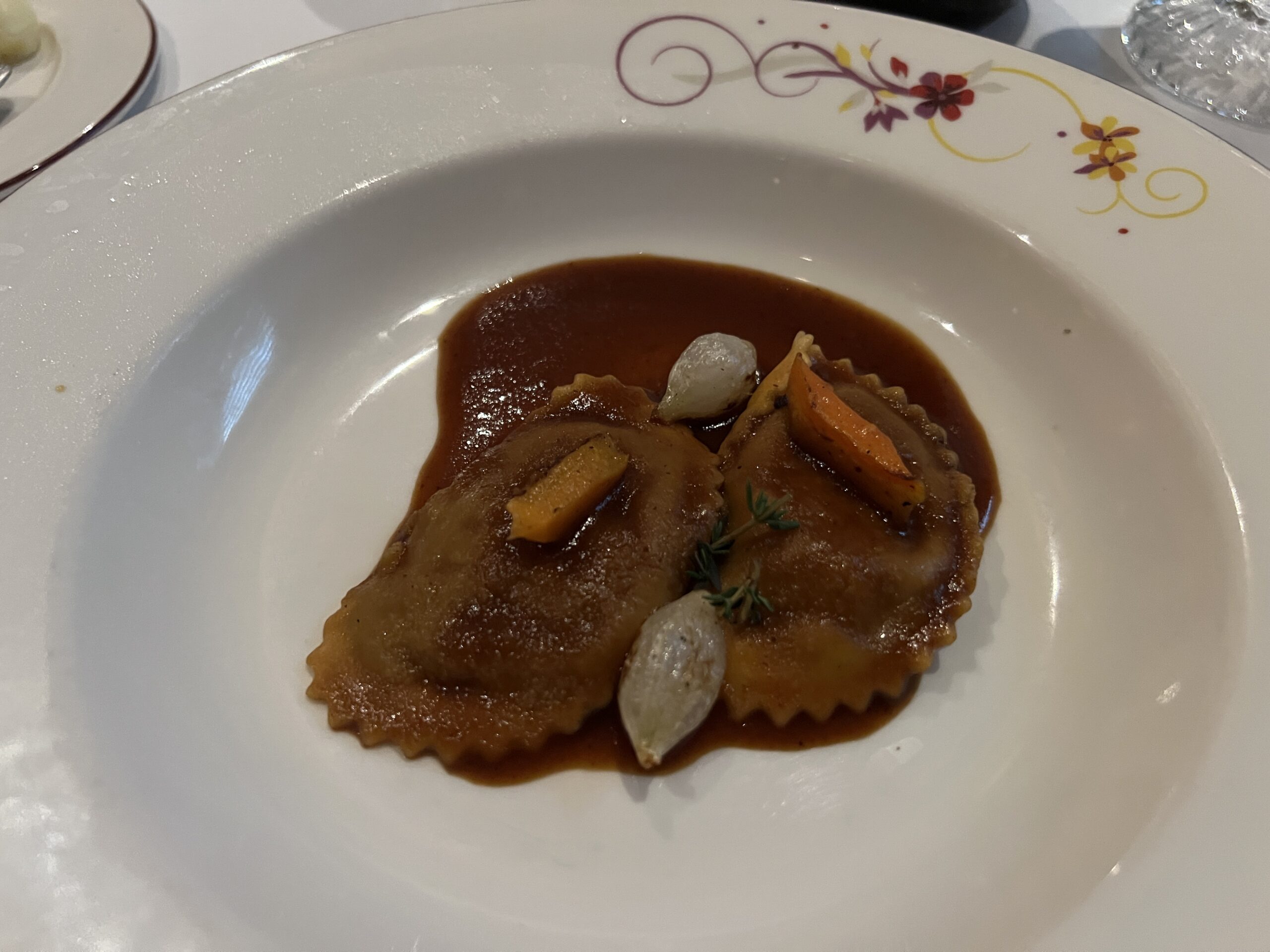 ラプンツェル・ロイヤル・テーブルのラビオリ