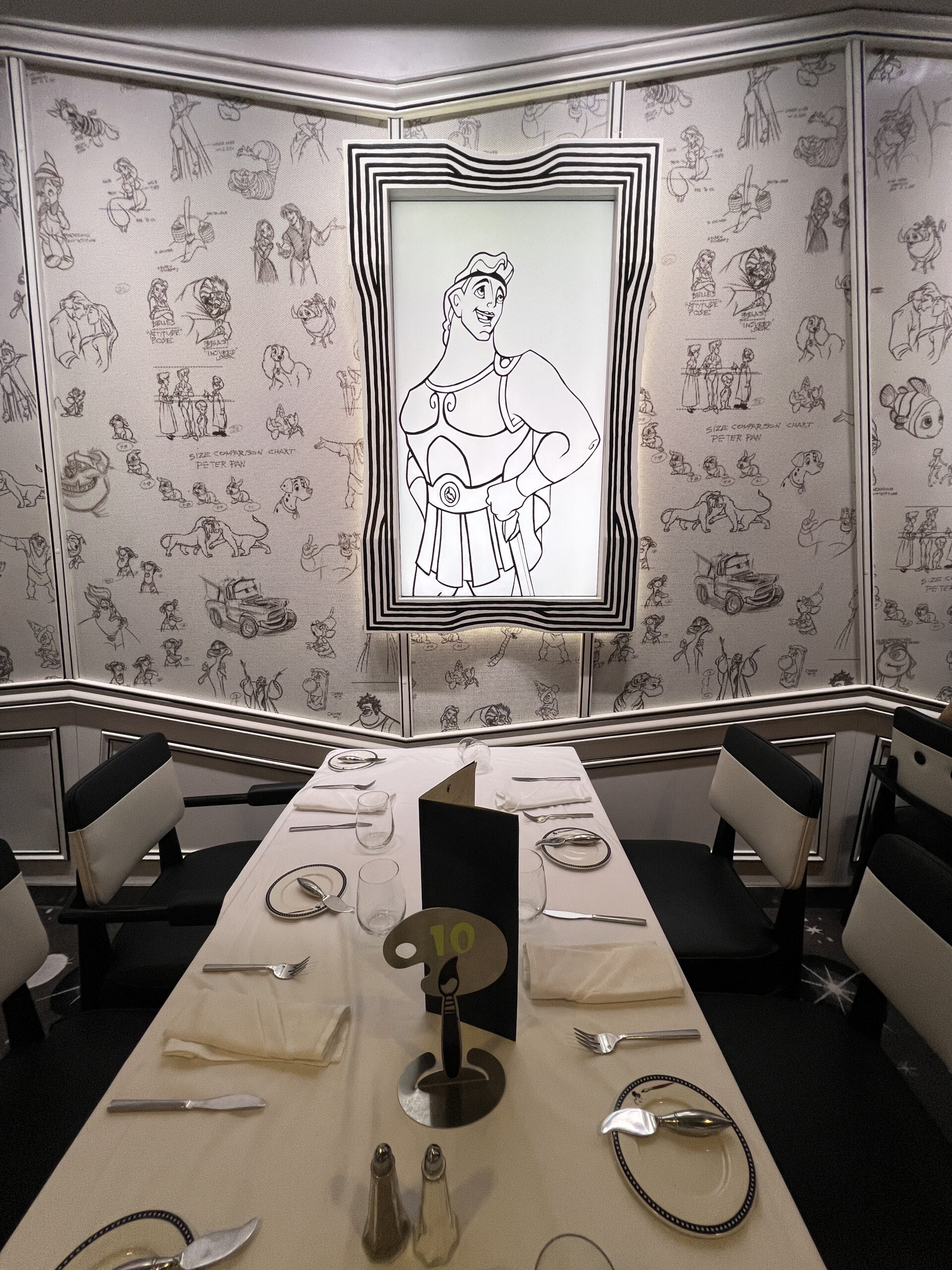 アニメーターズ・パレットの店内