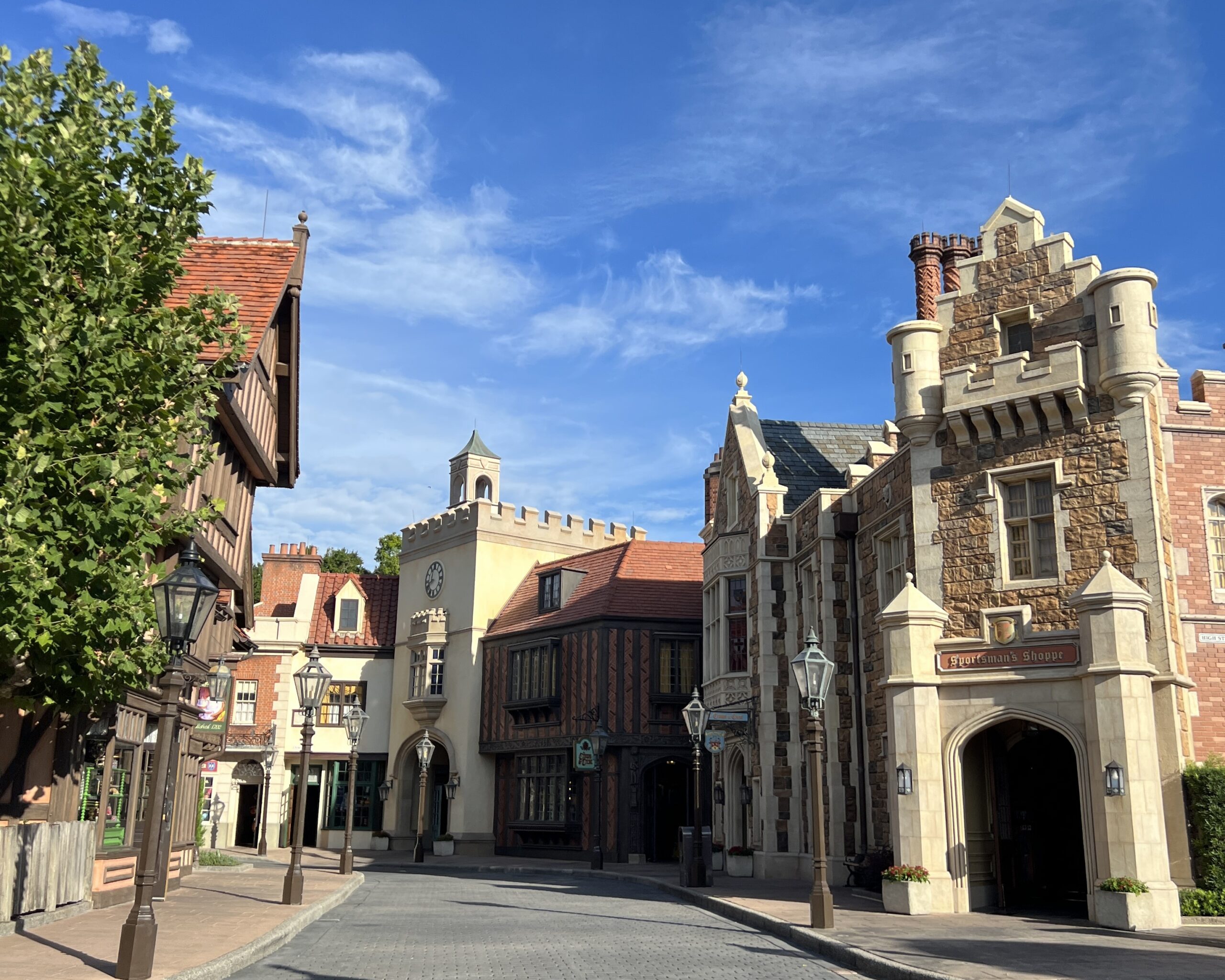 EPCOT ワールド・ショーケースのイギリス館の街並み